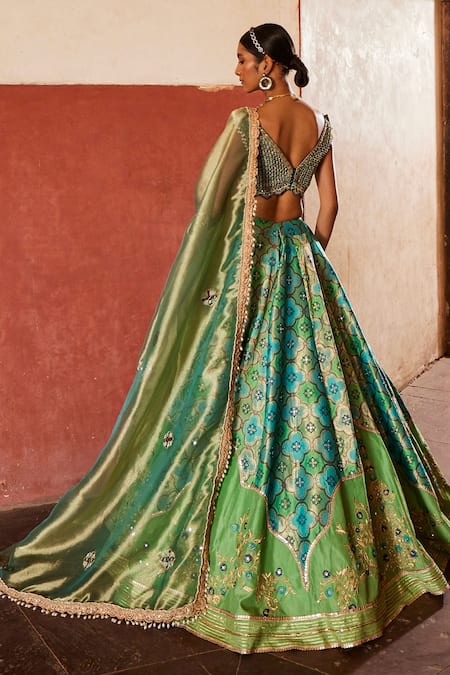Shop_Aditi Gupta_Green Chanderi, Brocade Zari, Banarasi Quatrefoil Pattern Bridal Lehenga Set _at_Aza_Fashions
