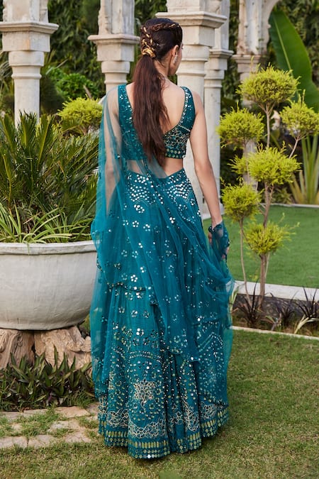 Mehak Murpana Geometric Embroidered Bridal Lehenga Set 