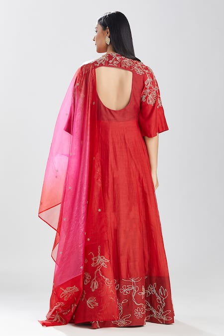 Shop Megha Bansal Red Organza, Chanderi Zardozi Work Surkh Rama Embroidered Set at Aza Fashions Shop_Megha Bansal_Red Organza, Chanderi Zardozi Work Surkh Rama Embroidered Set _at_Aza_Fashions