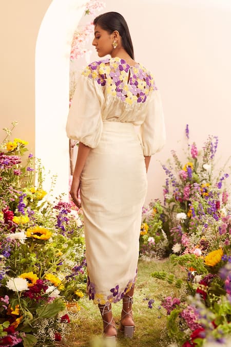 Shop Chandrima Ivory Chanderi Tassels Pansy Patch Work Skirt at Aza Fashions Shop_Chandrima_Ivory Chanderi Tassels Pansy Patch Work Skirt _at_Aza_Fashions