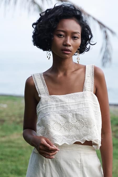 Shop Baju Ivory Chanderi Cotton Silk Lace Work Square Neck Spell Love Crop Top For Women at Aza Fashions Shop_Baju_Ivory Chanderi Cotton Silk Lace Work Square Neck Spell Love Crop Top For Women_at_Aza_Fashions