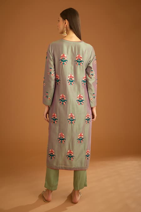 Shop Shyam Narayan Prasad Grey Chanderi Embroidery Round Neck Floral Kurta Set at Aza Fashions Shop_Shyam Narayan Prasad_Grey Chanderi Embroidery Round Neck Floral Kurta Set _at_Aza_Fashions