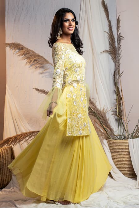 Kanj By Priyanka A Sakhuja Sami Embroidered Kurta 