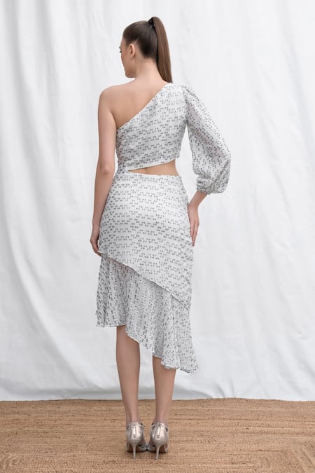 Shop Amrta By Guneet Kondal White Viscose, Georgette Embroidery Asymmetric, One Shoulder Waist Cut Out Dress at Aza Fashions Shop_Amrta By Guneet Kondal_White Viscose, Georgette Embroidery Asymmetric, One Shoulder Waist Cut Out Dress _at_Aza_Fashions