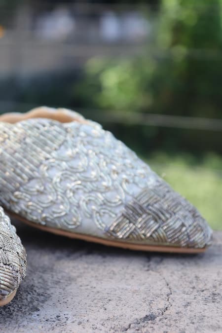 Foot Fuel Style In Love Embroidered Mules 