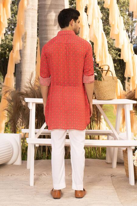 Shop_Chhavvi Aggarwal_Red Crepe And Glaze Cotton Print Tulip Motif Kurta _at_Aza_Fashions