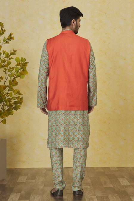 Shop Priyanka Haralalka Red Silk, Viscose Embroidery Floral Scallop Printed Bundi Kurta Set at Aza Fashions Shop_Priyanka Haralalka_Red Silk, Viscose Embroidery Floral Scallop Printed Bundi Kurta Set _at_Aza_Fashions