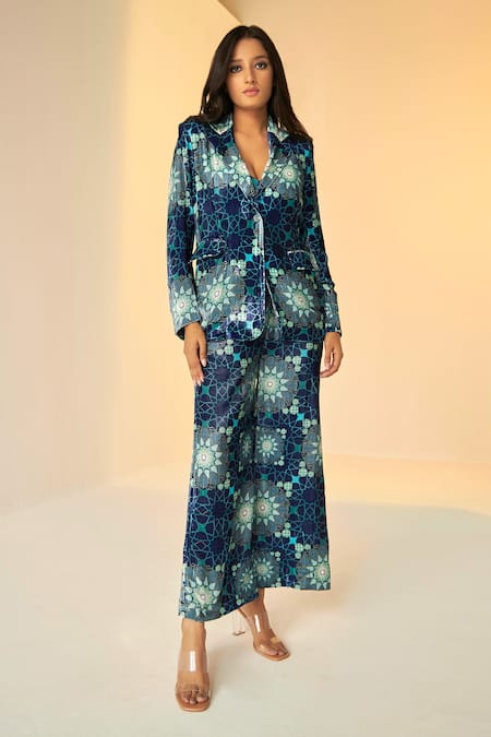 Betrue Velvet Tashkent Print Jacket With Pant 