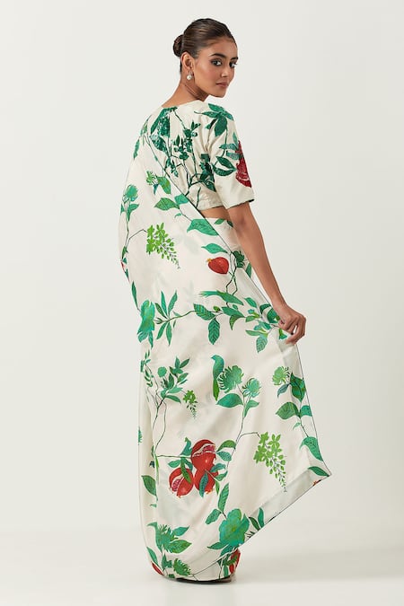 Shop Label Earthen Ivory Silk Embroidery Round Neck Ramri Printed Saree With Blouse at Aza Fashions Shop_Label Earthen_Ivory Silk Embroidery Round Neck Ramri Printed Saree With Blouse _at_Aza_Fashions