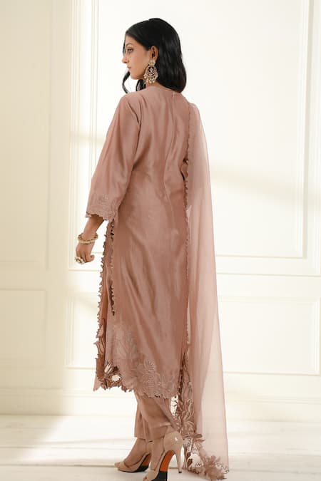 Shop Omana By Ranjana Bothra Brown Chanderi, Organza Embroidery, Applique, Cut Shahin Placement Kurta Set at Aza Fashions Shop_Omana By Ranjana Bothra_Brown Chanderi, Organza Embroidery, Applique, Cut Shahin Placement Kurta Set _at_Aza_Fashions