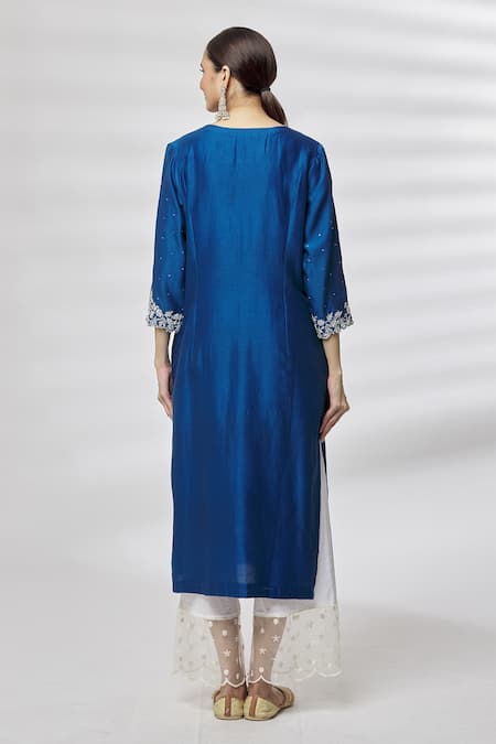 Shop Kasturi Tikmani Blue Pure Chanderi Floral Notched Pattern Straight Kurta at Aza Fashions Shop_Kasturi Tikmani_Blue Pure Chanderi Floral Notched Pattern Straight Kurta_at_Aza_Fashions
