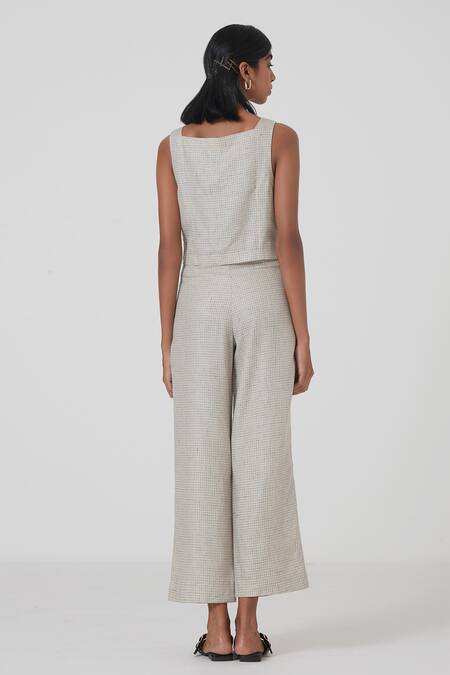 Shop The Summer House Beige Axel Linen Cropped Pant at Aza Fashions Shop_The Summer House_Beige Axel Linen Cropped Pant_at_Aza_Fashions