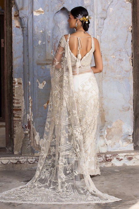 Nitika Gujral Net Abstract Embroidered Saree With Blouse 