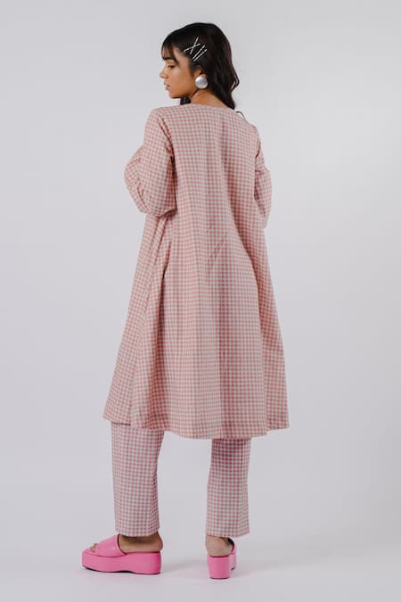 Shop Tussah By Siddhi Shah Pink Cotton Checkered Round Pattern Flared Kurta With Pant at Aza Fashions Shop_Tussah By Siddhi Shah_Pink Cotton Checkered Round Pattern Flared Kurta With Pant _at_Aza_Fashions