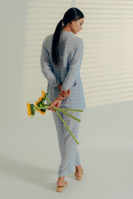 Aaryaa By Kashveen Kohli Flower Print Top & Pant Set 