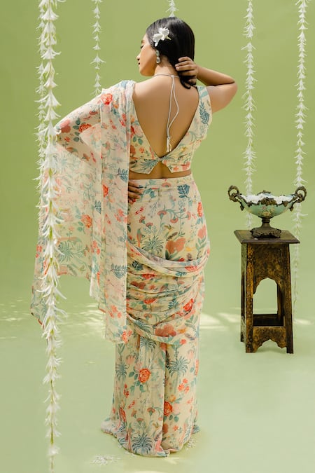 Shop Redpine Designs Off White Viscose Georgette Cutdana, Floral, Pre-draped Saree With Blouse at Aza Fashions Shop_Redpine Designs_Off White Viscose Georgette Cutdana, Floral, Pre-draped Saree With Blouse _at_Aza_Fashions