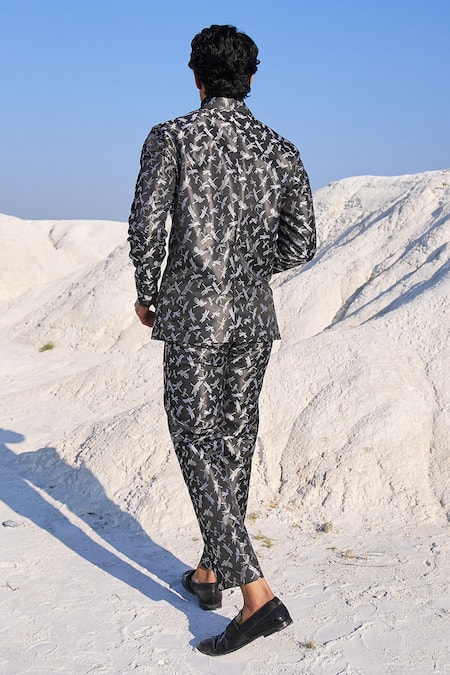 Shop Dash And Dot Grey Polyester Embroidery Dragonfly Pattern Suit Set at Aza Fashions Shop_Dash And Dot_Grey Polyester Embroidery Dragonfly Pattern Suit Set_at_Aza_Fashions