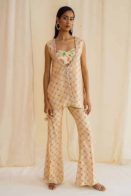 Drishti & Zahabia Floral Print Jacket & Pant Set 