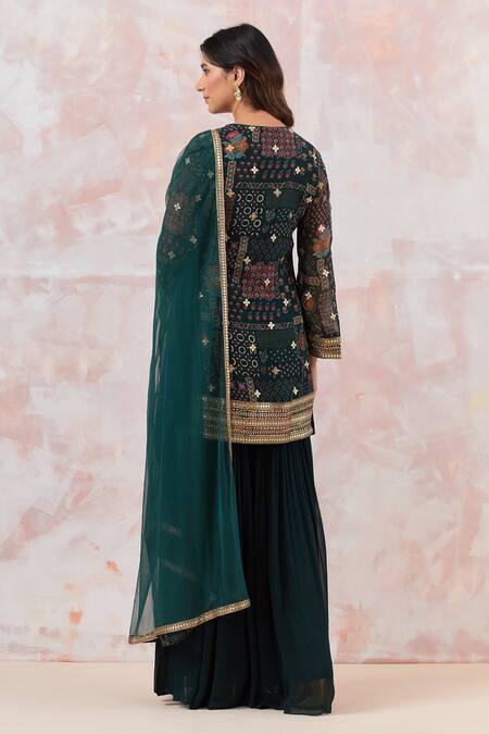 Shop Basanti - Kapde Aur Koffee Green Georgette, Cotton Embroidery Round Neck Geometric Print Kurta Sharara Set at Aza Fashions Shop_Basanti - Kapde Aur Koffee_Green Georgette, Cotton Embroidery Round Neck Geometric Print Kurta Sharara Set_at_Aza_Fashions
