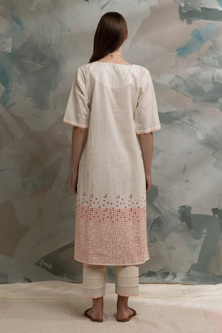 Shop_Banana Labs_Off White Cotton Printed Geometric Round Kurta Pant Set _at_Aza_Fashions