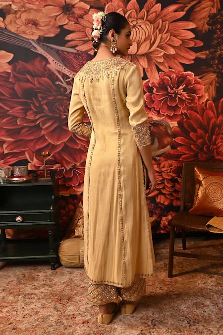 Shop Moledro Gold Brocade, Net Sequins, Beads, Zari, Embroidery Round Neck Shira Kurta Set at Aza Fashions Shop_Moledro_Gold Brocade, Net Sequins, Beads, Zari, Embroidery Round Neck Shira Kurta Set _at_Aza_Fashions