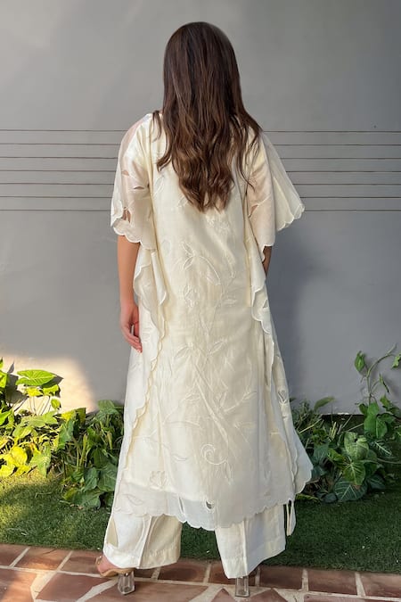 Ewaz Floral Embroidered Kaftan & Pant Set 