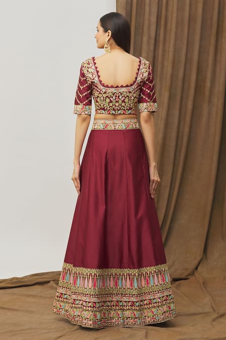 Buy Maroon Lehenga And Blouse- Raw Silk Embroidered Zardozi Bridal Set For  Women by Angad Singh Online at Aza Fashions.