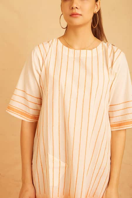 Shop Banana Labs White Cotton Round Neck Carrot Ombre Kurta And Pant Set at Aza Fashions Shop_Banana Labs_White Cotton Round Neck Carrot Ombre Kurta And Pant Set _at_Aza_Fashions