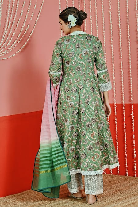 Shop Myaara Green Cotton, Organza Embroidery, Mirrors V-neck Floral Print Anarkali Set at Aza Fashions Shop_Myaara_Green Cotton, Organza Embroidery, Mirrors V-neck Floral Print Anarkali Set _at_Aza_Fashions
