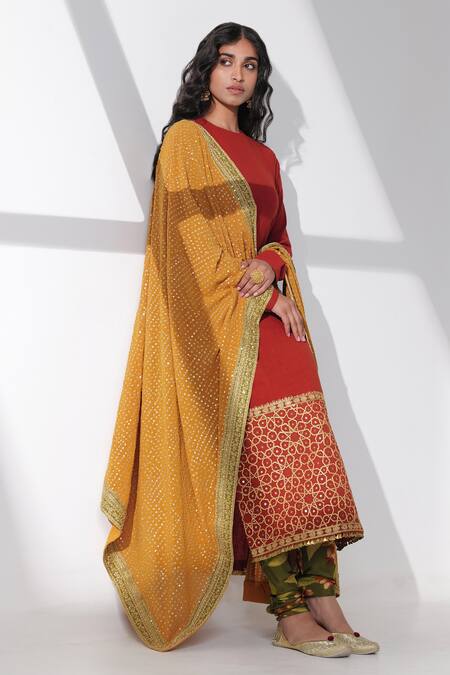 Shop Taisha Multi Color Handloom Cotton, Silk, Georgette Moroccan Embroidered Kurta Set at Aza Fashions Shop_Taisha_Multi Color Handloom Cotton, Silk, Georgette Moroccan Embroidered Kurta Set _at_Aza_Fashions