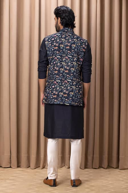 Ankit V Kapoor Floral Digital Print Bundi & Kurta Set 