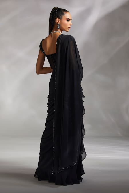 Divya Aggarwal Black Corset Satin And Tulle, Saree Georgette Hertha Pre-draped With Blouse Online at Aza Fashions Divya Aggarwal_Black Corset Satin And Tulle, Saree Georgette Hertha Pre-draped With Blouse _Online_at_Aza_Fashions