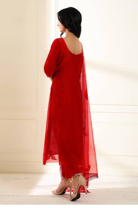 Shop Omana By Ranjana Bothra Red Chanderi, Organza Applique, Embroidery, Tassels Boat Farah Kurta Pant Set at Aza Fashions Shop_Omana By Ranjana Bothra_Red Chanderi, Organza Applique, Embroidery, Tassels Boat Farah Kurta Pant Set _at_Aza_Fashions