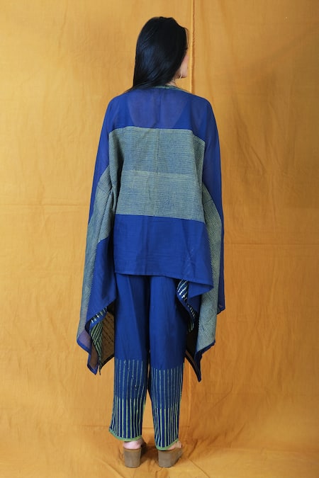 Shop Banana Labs Blue Cotton V-neck Piano Twister Printed Kaftan And Pant Set at Aza Fashions Shop_Banana Labs_Blue Cotton V-neck Piano Twister Printed Kaftan And Pant Set _at_Aza_Fashions