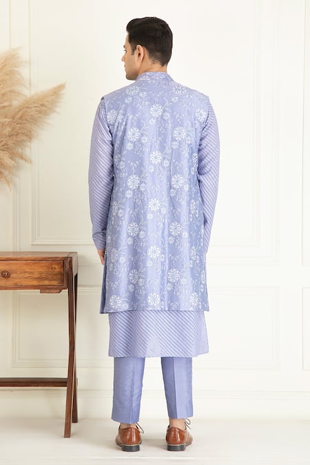 Priyanka Jain Lavender Floral Embroidered Bundi Set 