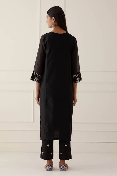 Shop_Kamaltaas_Black Chanderi Silk, Lining Mulmul Gota, Pittan Work V Neck Kurta _at_Aza_Fashions
