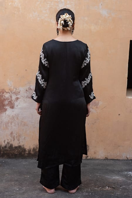 Shop_Avaasya Jaipur_Black Cotton, Silk Embroidery Split V-neck Bodice Kurta And Flared Pant Set _at_Aza_Fashions