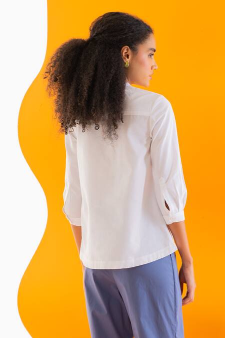 Shop NOTEBOOK White Cotton Poplin Plain Round Emilio Neck Top at Aza Fashions Shop_NOTEBOOK_White Cotton Poplin Plain Round Emilio Neck Top _at_Aza_Fashions