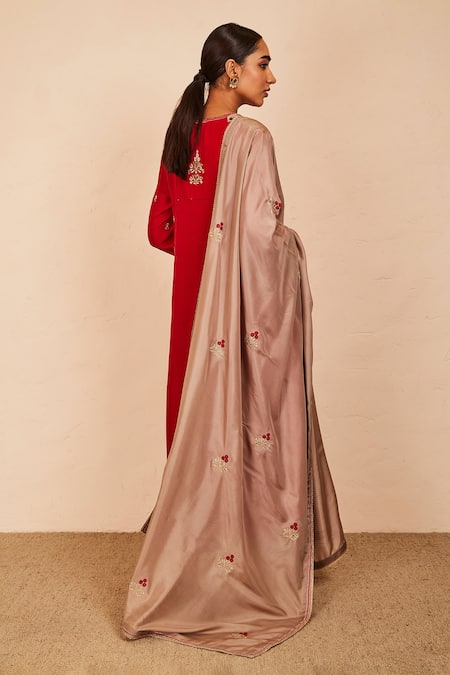 Sue Mue Kavya A-Line Embroidered Kurta Pant Set 