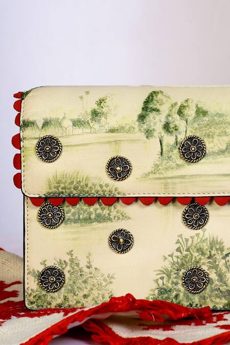 Shop Saurav Ghosh Beige Metallic Thread Samudragarh Hand Painted Bag at Aza Fashions Shop_Saurav Ghosh_Beige Metallic Thread Samudragarh Hand Painted Bag_at_Aza_Fashions