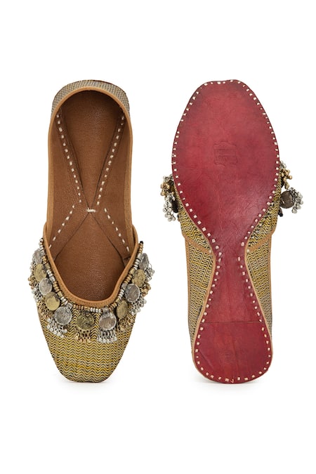 Shop 5elements Gold Brocade Coin Embellished Juttis at Aza Fashions Shop_5elements_Gold Brocade Coin Embellished Juttis _at_Aza_Fashions