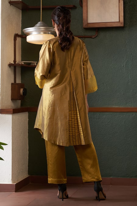 Bodhi Tree Handloom Cotton Silk Jacket & Pant Set 
