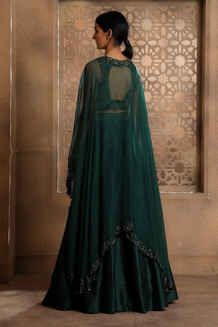 Shop Omana By Ranjana Bothra Emerald Green Silk Cut Work, Sequins Plunge Nora Embroidered Cape Lehenga Set at Aza Fashions Shop_Omana By Ranjana Bothra_Emerald Green Silk Cut Work, Sequins Plunge Nora Embroidered Cape Lehenga Set _at_Aza_Fashions