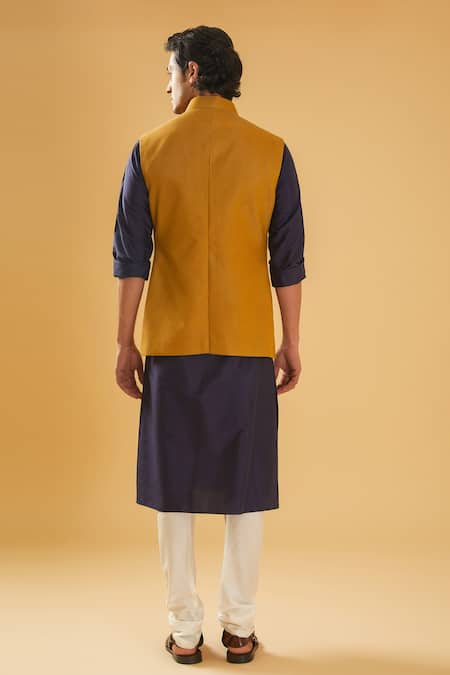 Raghavendra Rathore Blue Textured Bundi & Navy Blue Kurta Set 
