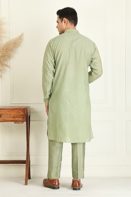 Priyanka Jain Jacquard Stripe Pattern Kurta Set 