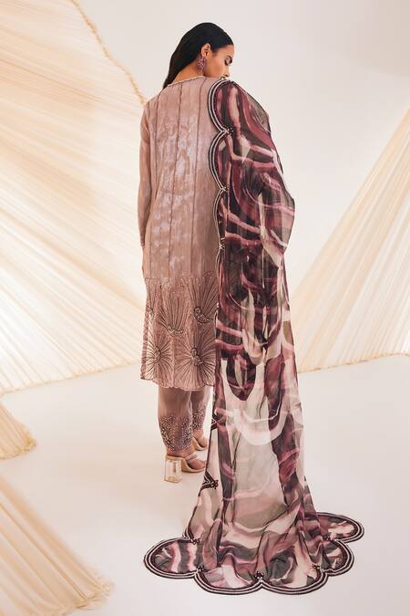 Shop Divya Aggarwal Purple Organza Pearls, Beads, Embroidery V-neck Hand Kurta Set at Aza Fashions Shop_Divya Aggarwal_Purple Organza Pearls, Beads, Embroidery V-neck Hand Kurta Set _at_Aza_Fashions