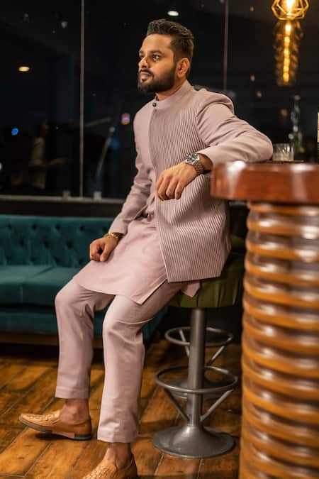 Decemberbyvivek Pintuck Pattern Bandhgala Jacket & Kurta Set 