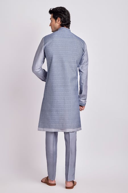 Shop Bubber Couture Grey Cotton, Silk Embroidery Stanis Layered Kurta Set at Aza Fashions Shop_Bubber Couture_Grey Cotton, Silk Embroidery Stanis Layered Kurta Set _at_Aza_Fashions