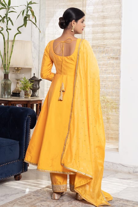 women exclusive rich look full sleeve anarkali gown with dupatta