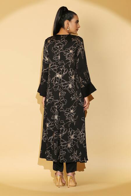 Shop Madder Much Black 65% Cupro 35% Modal Floral, Zari Round Robyn Printed Tunic And Pant Set at Aza Fashions Shop_Madder Much_Black 65% Cupro 35% Modal Floral, Zari Round Robyn Printed Tunic And Pant Set_at_Aza_Fashions